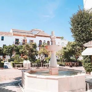 apartamento-plaza-de-los-naranjos.es-andalucia.com/